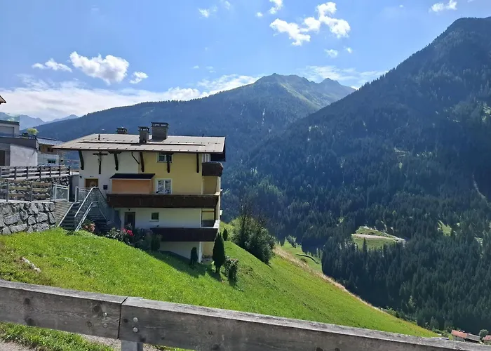 Cozy With A Beautiful View 카플