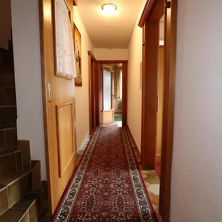 Cozy With A Beautiful View Apartment